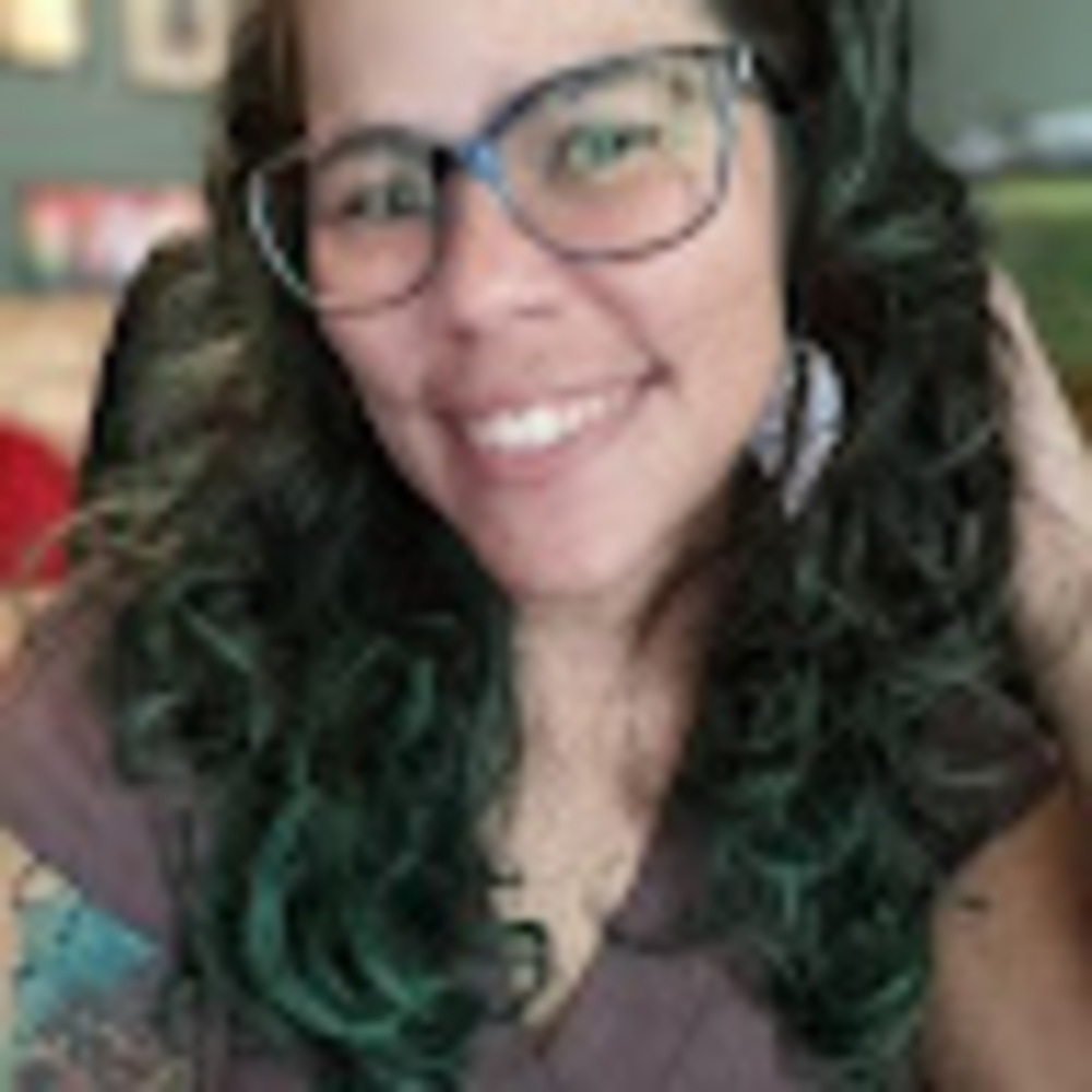 Meet your Posher, Ileana